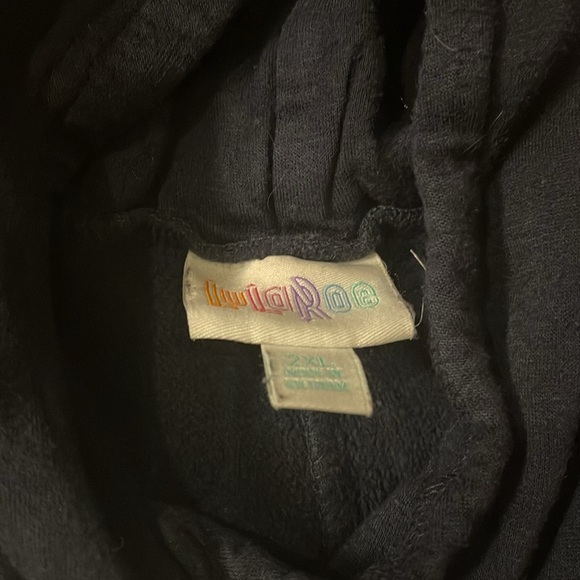 LuLaRoe Amber size 2x - Picture 2 of 4